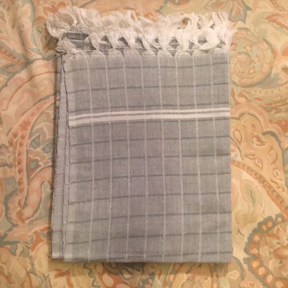 ๐ 3 for $10 Cotton towel bundle ๐ - Picture 4 of 6